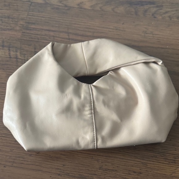 Kith Cream Women's Bag - Picture 2 of 3